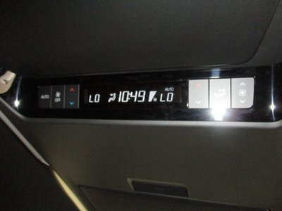 2025 Toyota ALPHARD — фото 25
