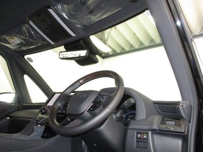 2025 Toyota ALPHARD — фото 16