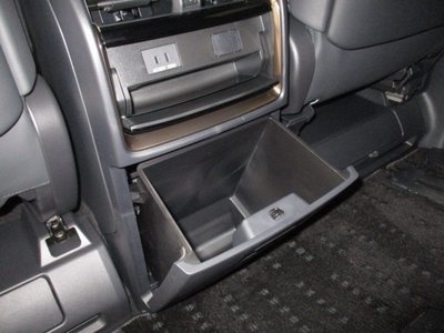 2025 Toyota ALPHARD — фото 23