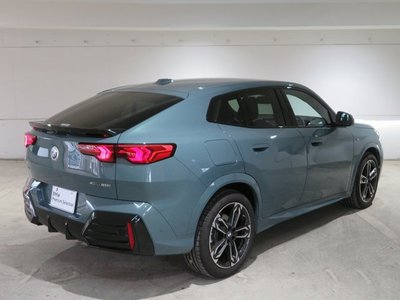 2026 BMW X2 photo 2
