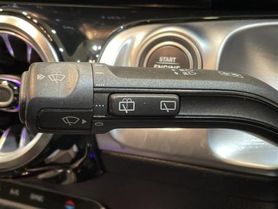 2022 Mercedes-BENZ GLB AMG — миниатюра 11