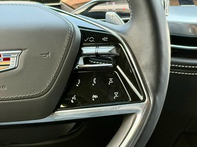 2025 Cadillac ESCALADE — миниатюра 46