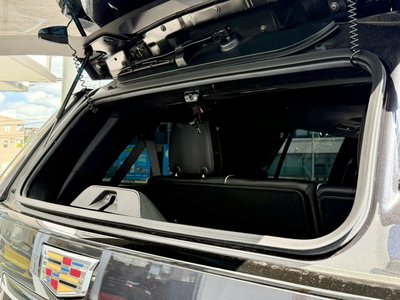 2025 Cadillac ESCALADE — миниатюра 38