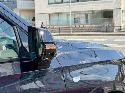 2025 Cadillac ESCALADE — миниатюра 16