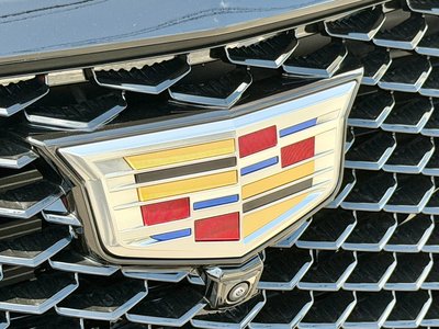 2025 Cadillac ESCALADE — миниатюра 19