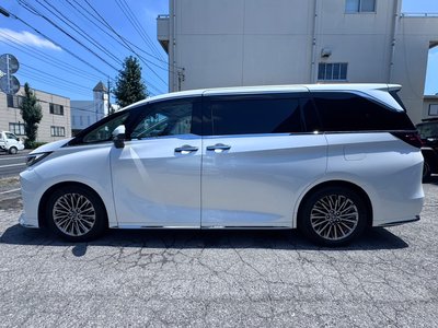 2025 Lexus LM 缩略图 8