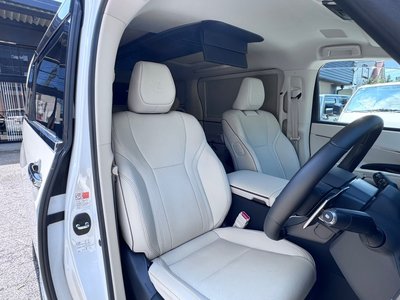 2025 Lexus LM 缩略图 19