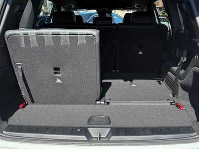 صورة 12 لـ 2023 Mercedes-BENZ EQB