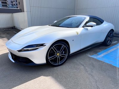 2024 Ferrari ROMA SPIDER 照片 2