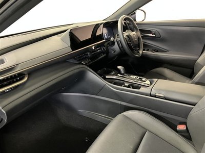 صورة 12 لـ 2025 Toyota CROWN ESTATE