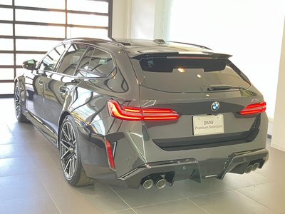 2026 BMW M5 TOURING photo 48