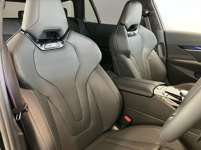 2026 BMW M5 TOURING photo 24
