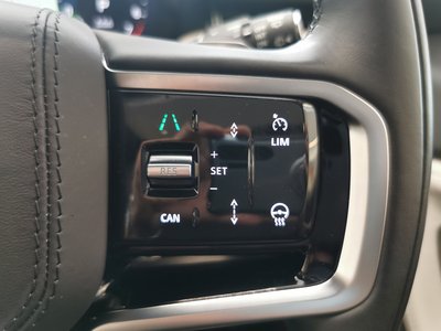 2025 LAND Rover DISCOVERY SPORT thumbnail 17