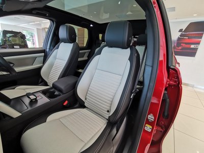 2025 LAND Rover DISCOVERY SPORT thumbnail 35