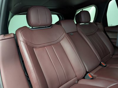 صورة 9 لـ 2023 LAND Rover RANGE ROVER