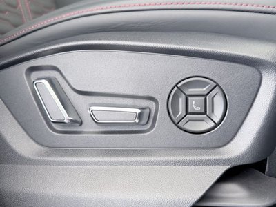 2023 AUDI RS Q8 thumbnail 27