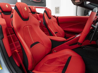 2024 Ferrari ROMA SPIDER 照片 24