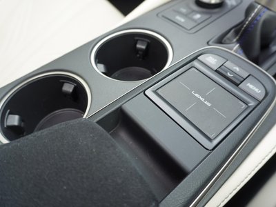 صورة مصغرة 24 لـ 2017 Lexus RC F