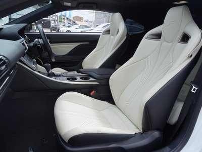 صورة مصغرة 38 لـ 2017 Lexus RC F