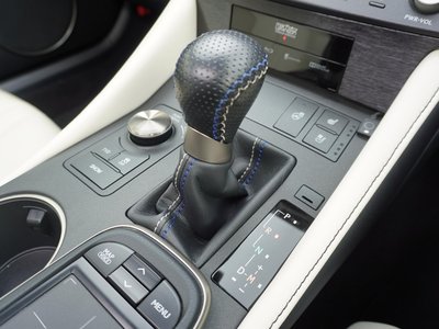 صورة مصغرة 23 لـ 2017 Lexus RC F