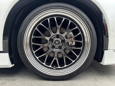 صورة 31 لـ 2025 Toyota CROWN ESTATE