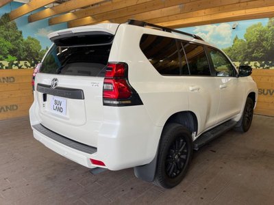صورة 17 لـ 2023 Toyota LAND CRUISER PRADO