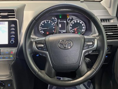 صورة 11 لـ 2023 Toyota LAND CRUISER PRADO