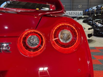 2016 Nissan GT-R — миниатюра 39