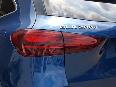 2025 Mercedes-BENZ GLA thumbnail 33