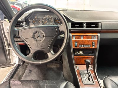 1993 Mercedes-BENZ M-CLASS 照片 12