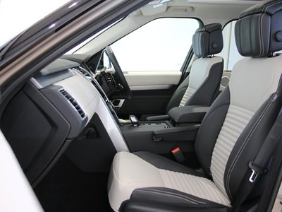 2024 LAND Rover DISCOVERY thumbnail 22