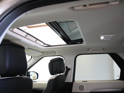 2024 LAND Rover DISCOVERY thumbnail 24