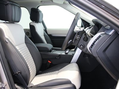 2024 LAND Rover DISCOVERY thumbnail 18