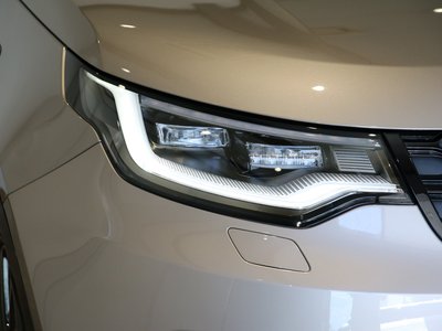 2024 LAND Rover DISCOVERY thumbnail 42