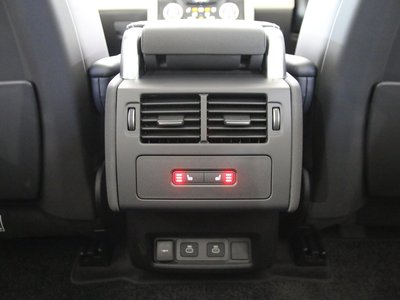 2024 LAND Rover DISCOVERY thumbnail 29