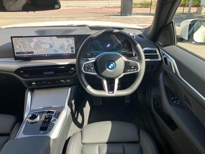 2025 BMW I4 缩略图 21