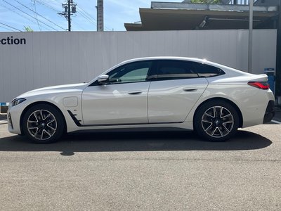 2025 BMW I4 缩略图 9