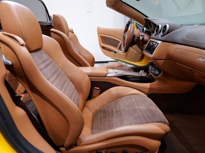 2013 Ferrari CALIFORNIA 30 照片 13