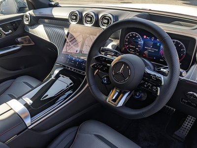 صورة 14 لـ 2025 Mercedes-BENZ GLC AMG