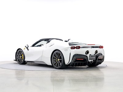 صورة 10 لـ 2023 Ferrari SF90 SPIDER