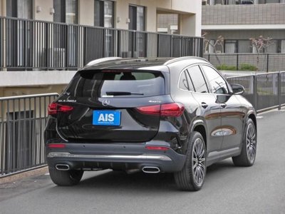 2024 Mercedes-BENZ GLA photo 2