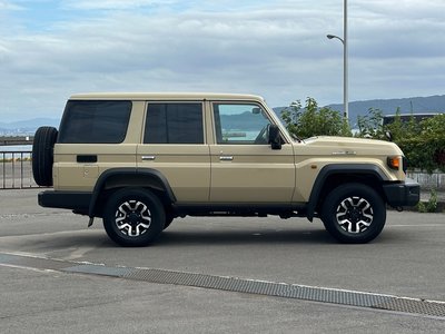 2024 Toyota LAND CRUISER 70 photo 9