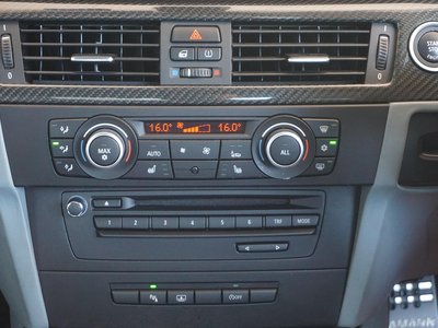 2011 BMW M3 thumbnail 50
