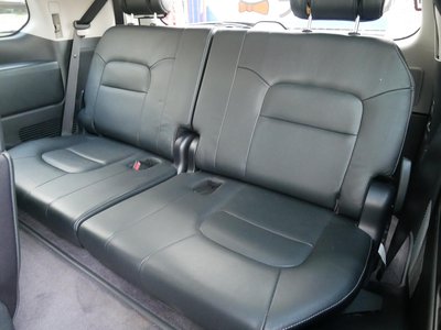 صورة 37 لـ 2015 Toyota LAND CRUISER 200