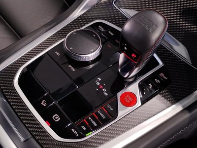 2025 BMW XM photo 11