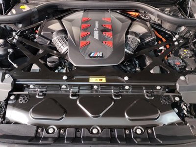 2025 BMW XM photo 16