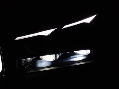 2025 BMW XM thumbnail 60
