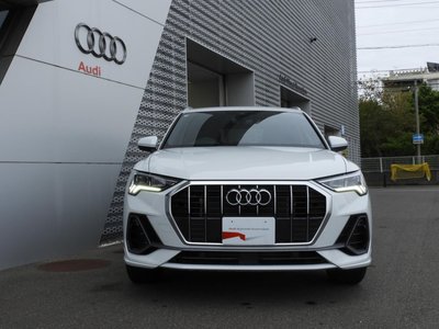 2026 AUDI Q3 photo 2