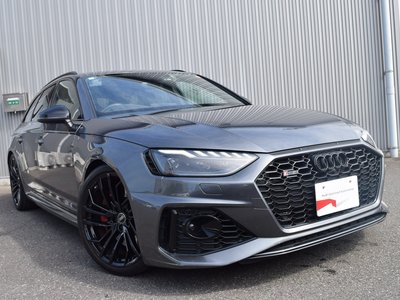 2022 AUDI RS4 AVANT photo 3