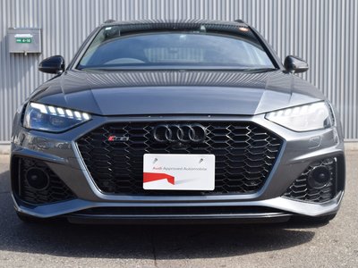 2022 AUDI RS4 AVANT photo 2